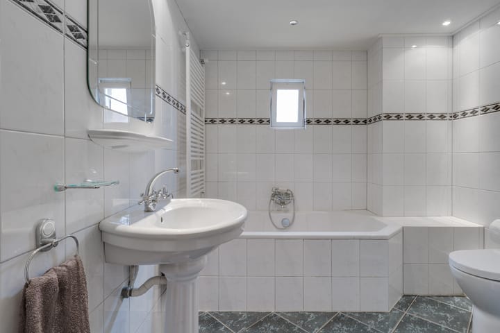 Foto 26 van van Wassenaerstraat 11