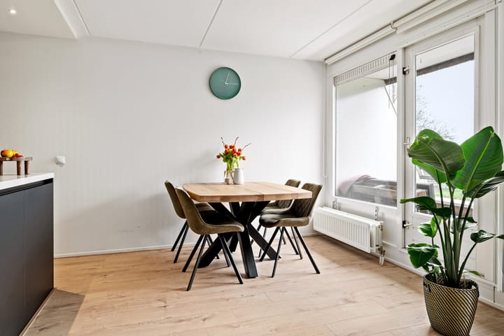 Foto 12 van Dekamastraat 46