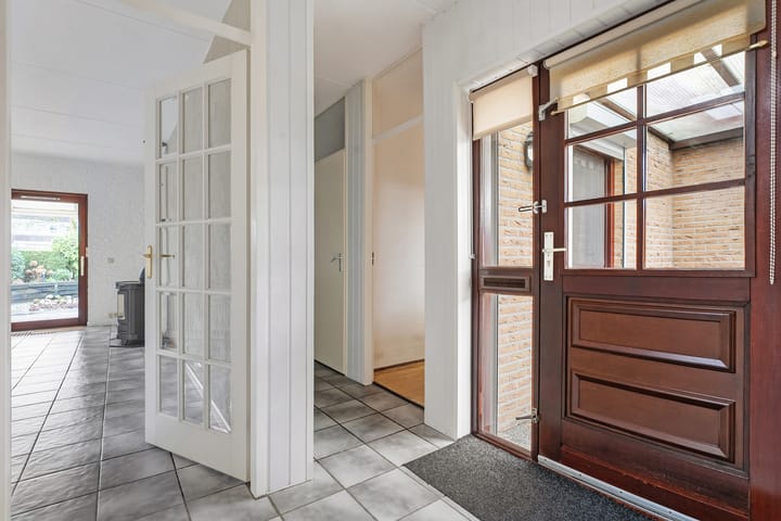 Foto 5 van Van Fridaghmarke 28