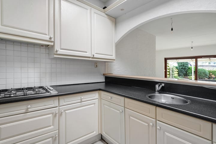 Foto 9 van Van Fridaghmarke 28