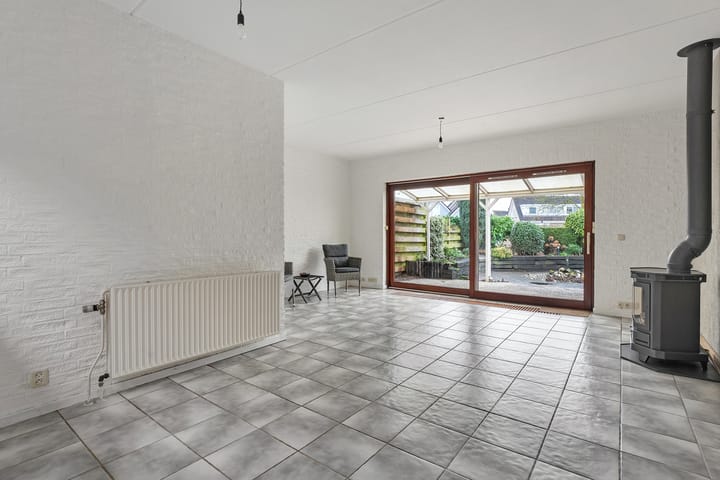 Foto 11 van Van Fridaghmarke 28