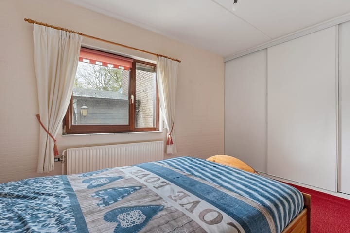 Foto 16 van Van Fridaghmarke 28