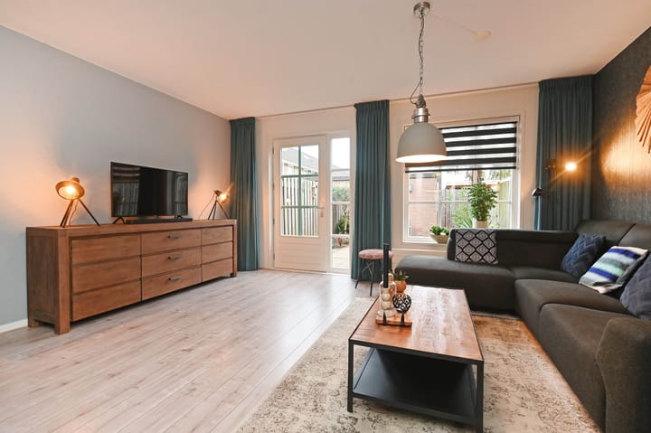 Foto 10 van Mesdagstraat 7