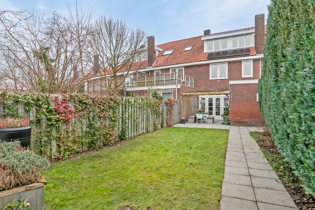 Photo 2 of Distelstraat 34