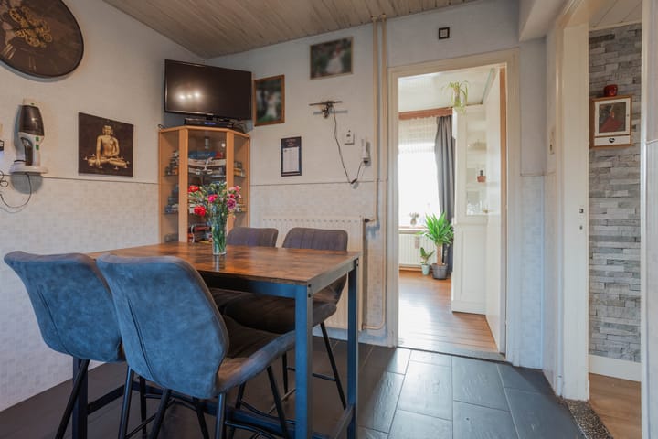 Photo 11 of Heuvelweg 15