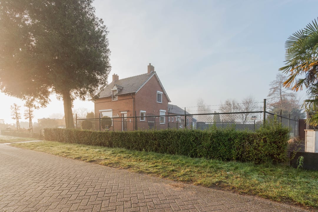 Foto 56 van Heuvelweg 15