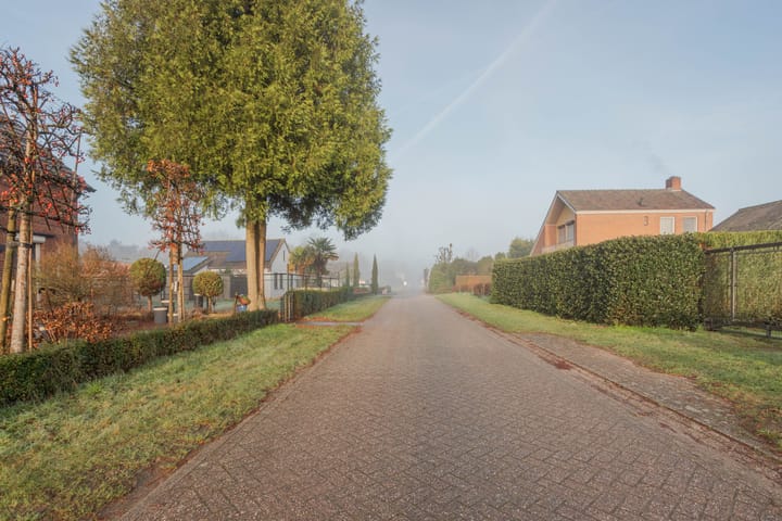 Photo 57 of Heuvelweg 15