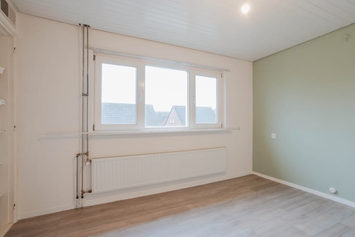 Foto 29 van De Cuyperstraat 4