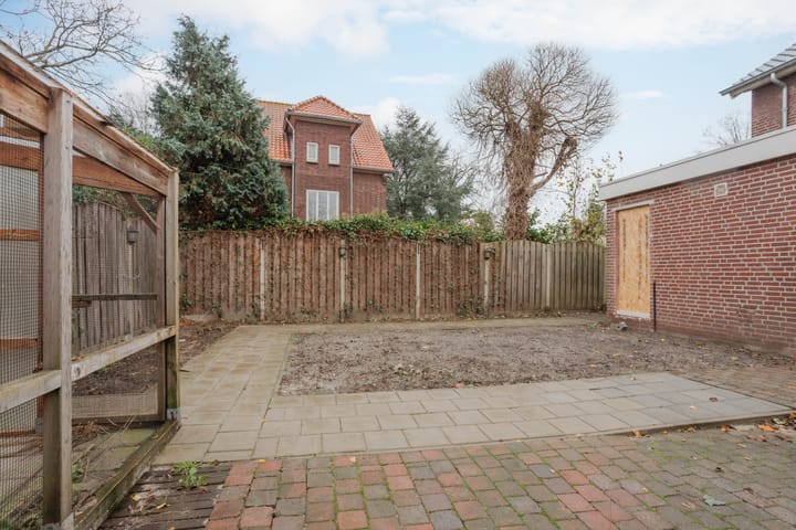 Foto 39 van De Cuyperstraat 4