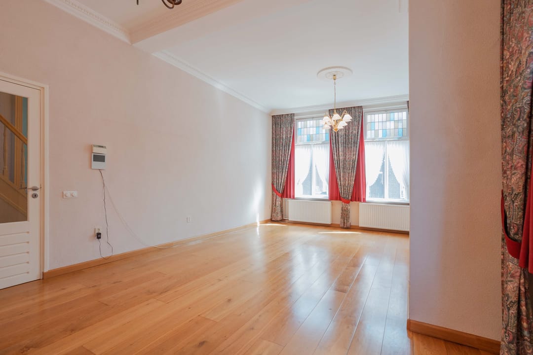 Photo 11 of Herstraat 47