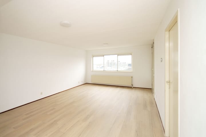 Foto 2 van Zuidplein 316