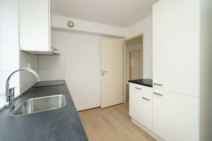 Foto 5 van Zuidplein 316