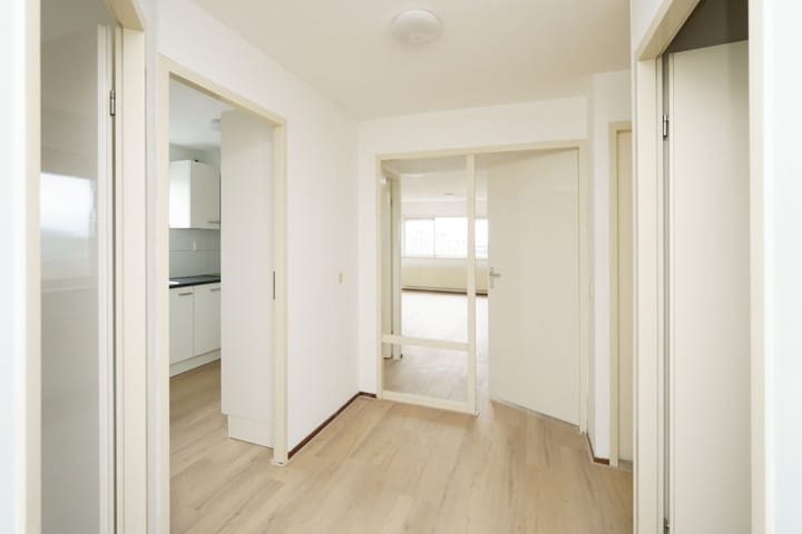 Foto 10 van Zuidplein 316