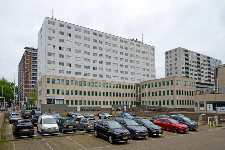 Foto 17 van Zuidplein 316