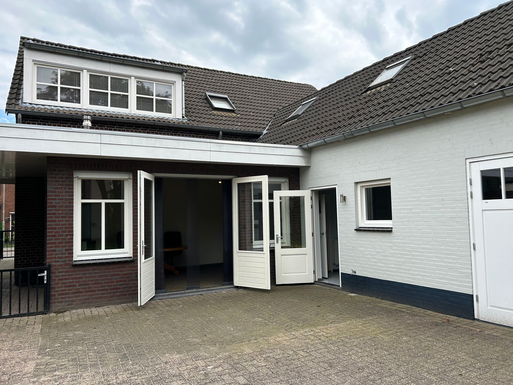 Photo 45 of Herstraat 47