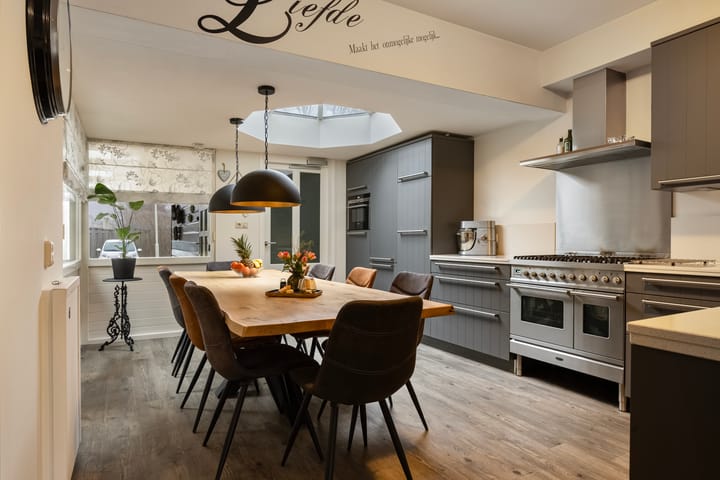 Foto 4 van Barendrechtstraat 8