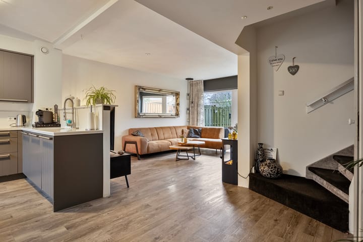 Foto 9 van Barendrechtstraat 8