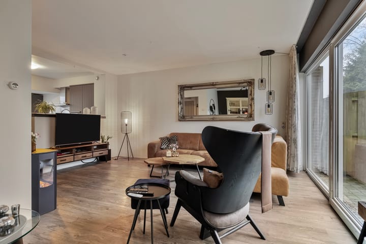 Foto 12 van Barendrechtstraat 8