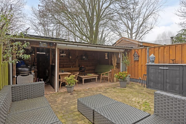 Foto 43 van Barendrechtstraat 8