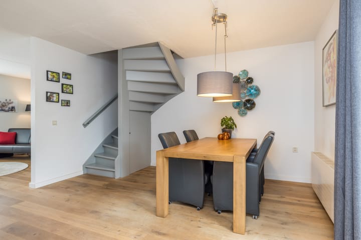 Foto 8 van Mesweg 27