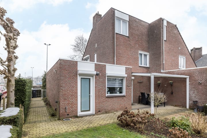 Foto 27 van Mesweg 27