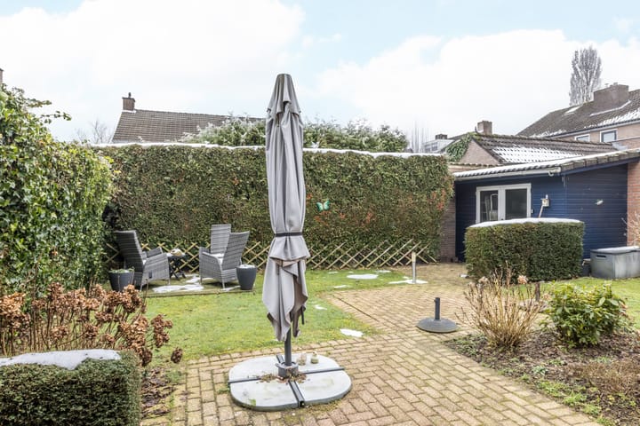 Foto 30 van Mesweg 27