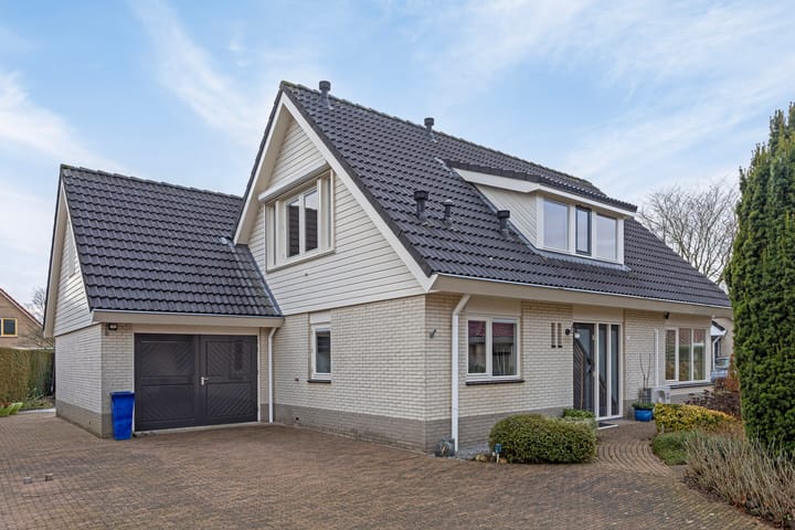 Foto 1 van Grutterserf 13