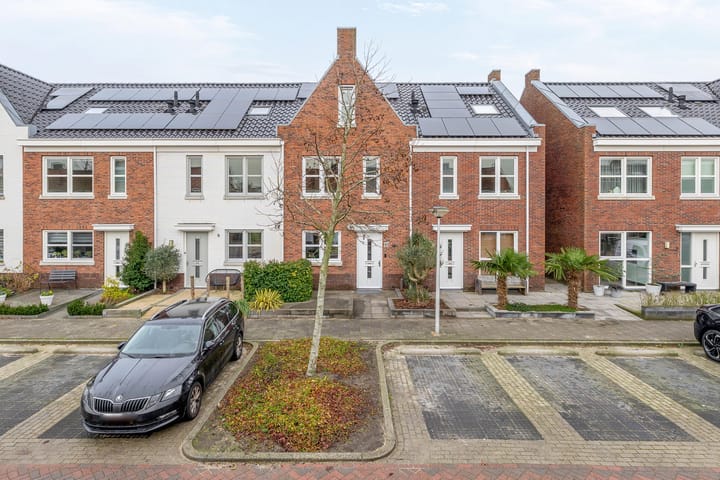 Foto 1 van Trompstraat 11