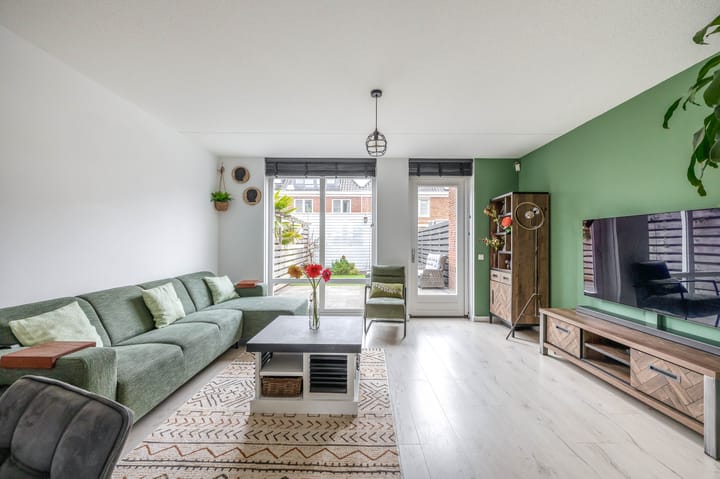 Foto 6 van Trompstraat 11