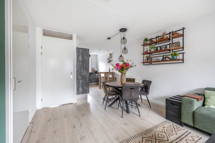 Foto 8 van Trompstraat 11