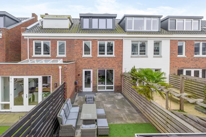 Foto 32 van Trompstraat 11