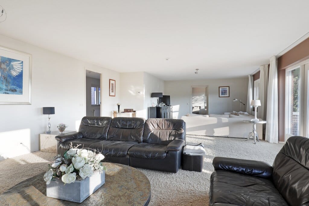 Photo 6 of Julianastraat 64