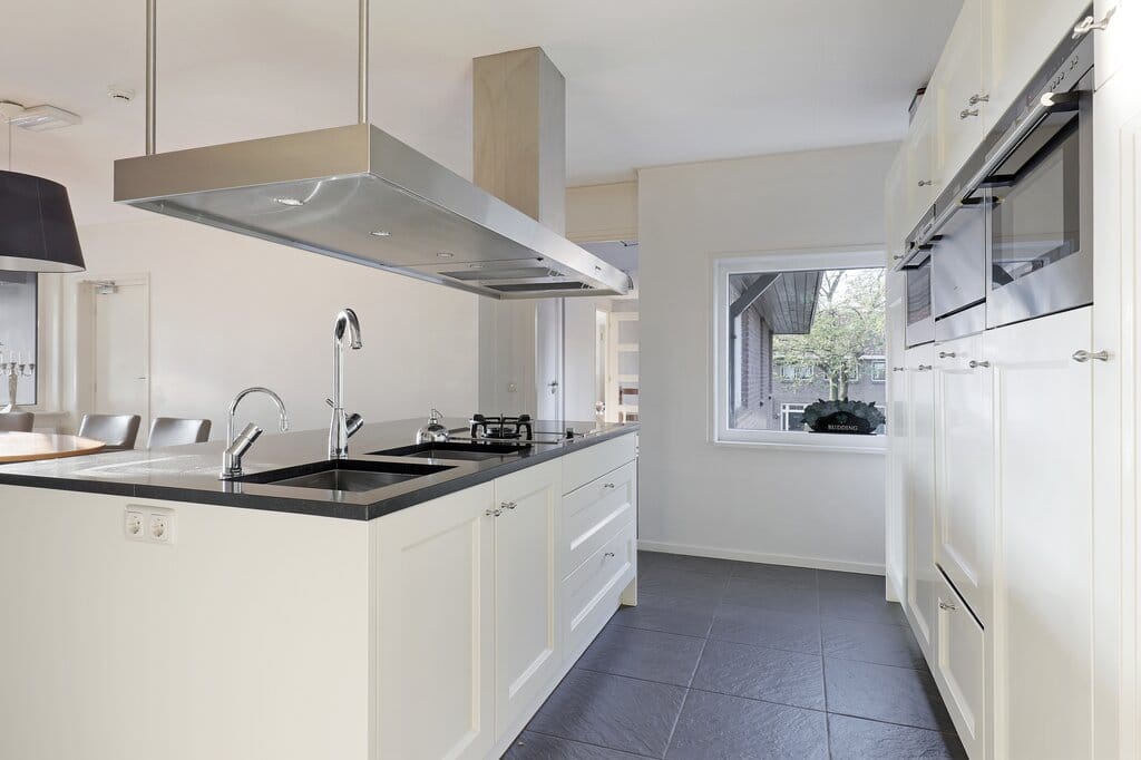 Photo 10 of Julianastraat 64