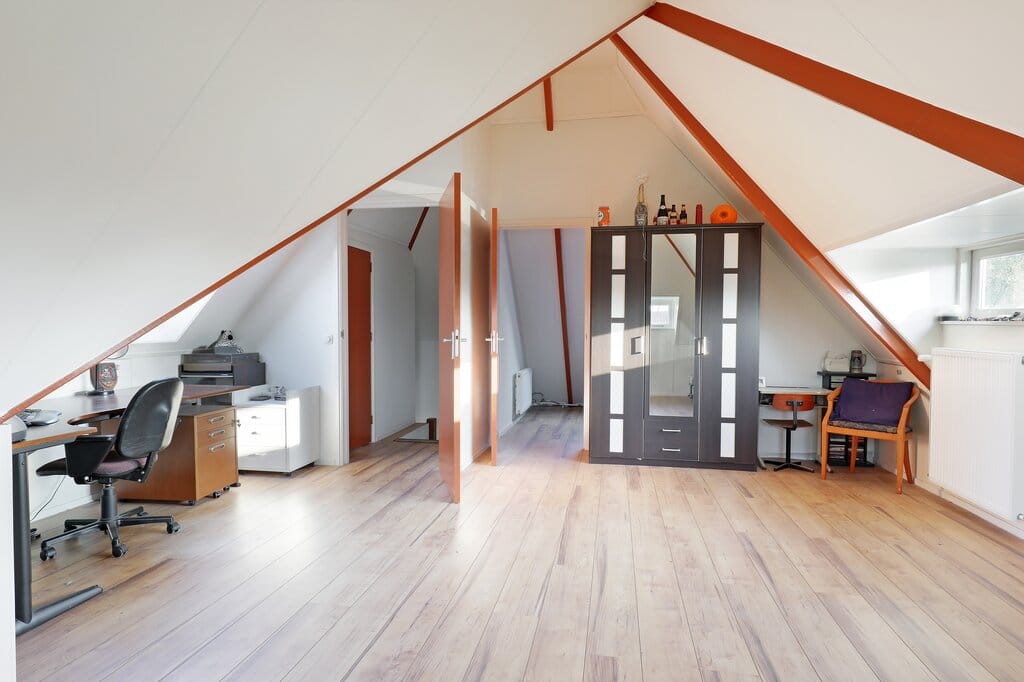 Photo 22 of Julianastraat 64