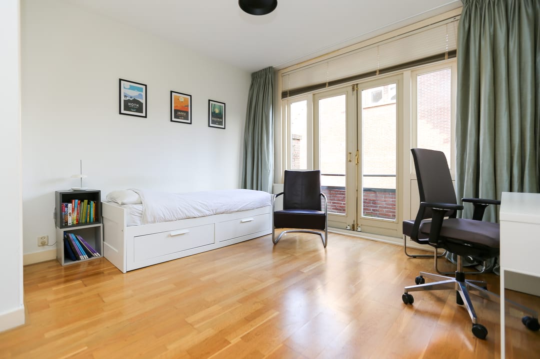 Foto 32 van Laan van Nieuw Oosteinde 157