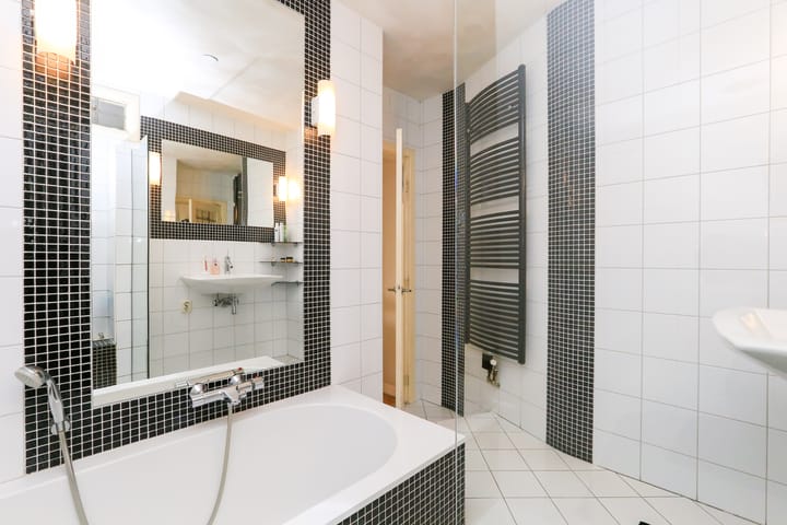 Photo 42 of Laan van Nieuw Oosteinde 157