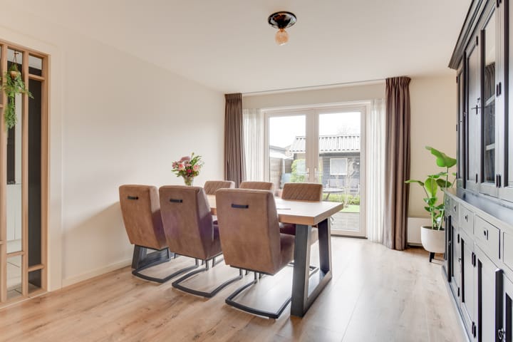 Foto 12 van Werfhof 1