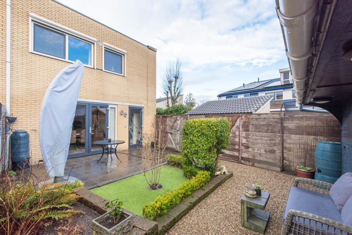 Foto 36 van Werfhof 1