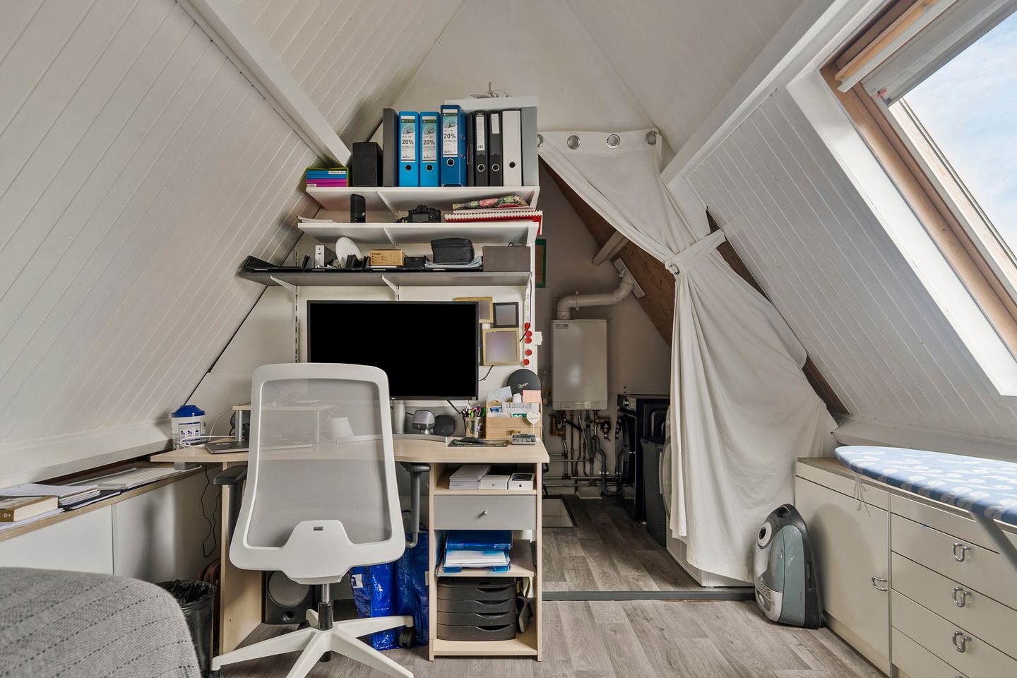 Foto 19 van Van Leeuwenhoekstraat 124