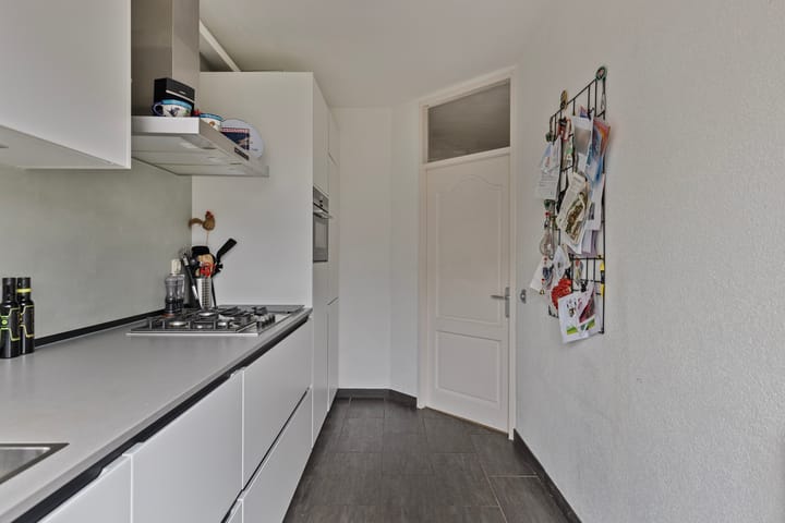 Foto 11 van Smaragd 16