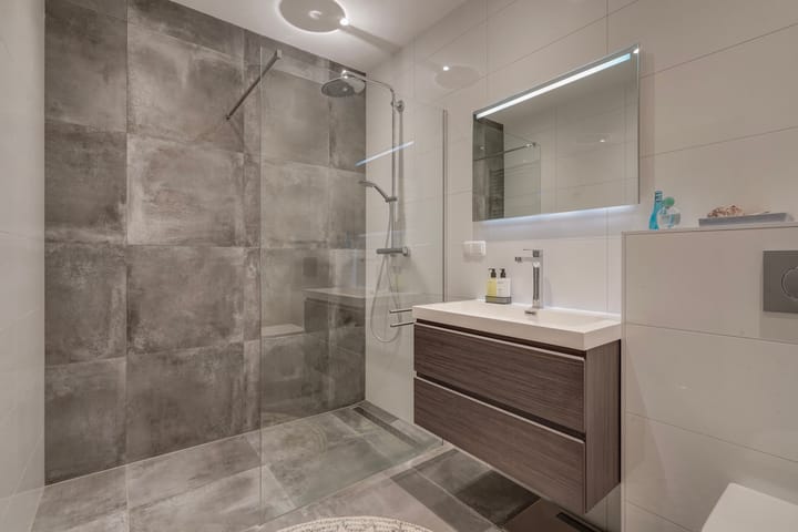 Foto 4 van Thierenskade 106