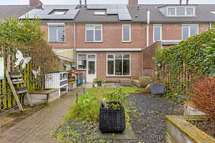 Foto 31 van Smaragd 16