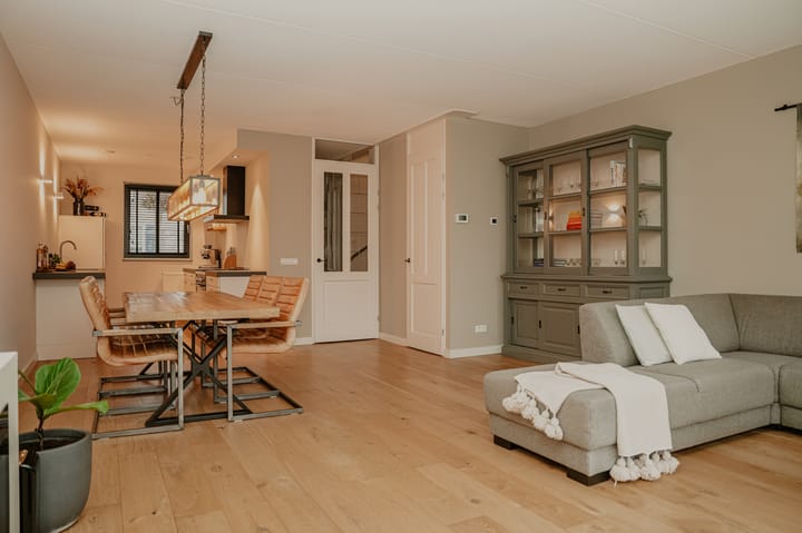 Foto 10 van Haarakker 38