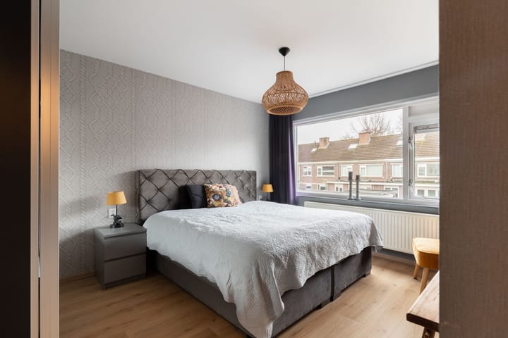 Foto 13 van Jean Monnetstraat 272