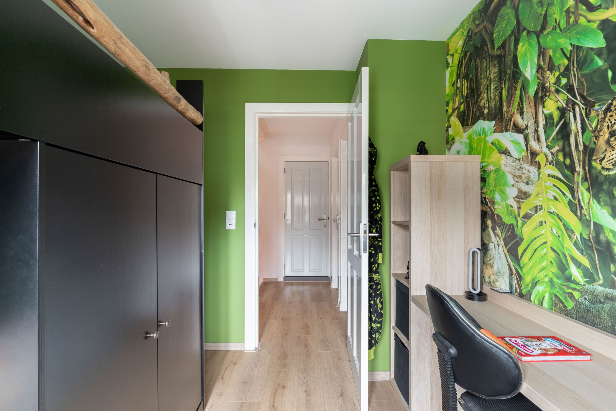 Foto 18 van Jean Monnetstraat 272