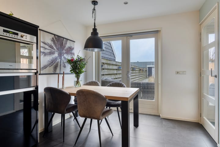 Foto 8 van A van Heestraat 32