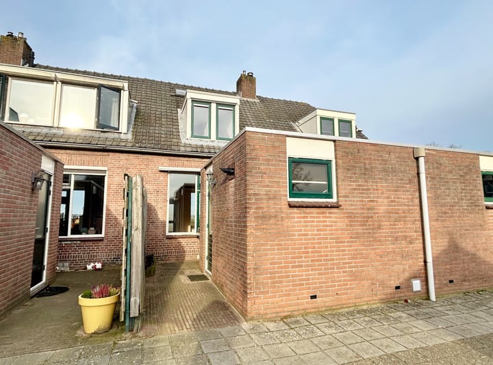 Foto 15 van Zuiderzeestraatweg 205