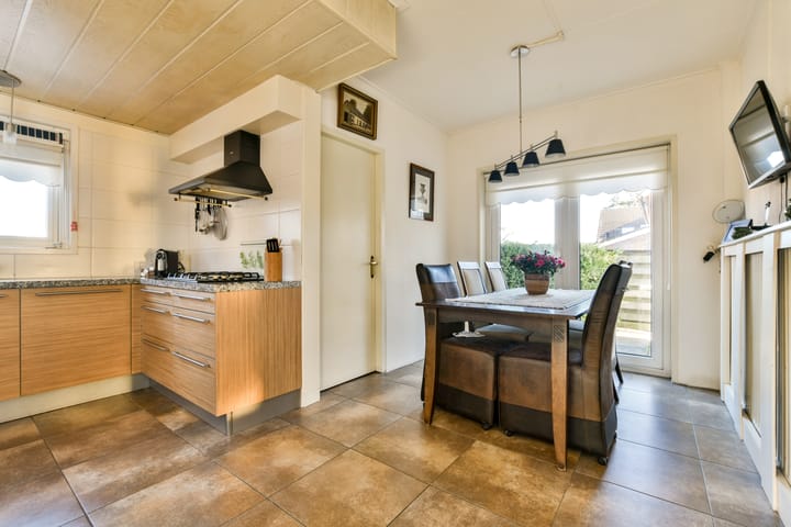 Foto 13 van Huigsloterdijk 411