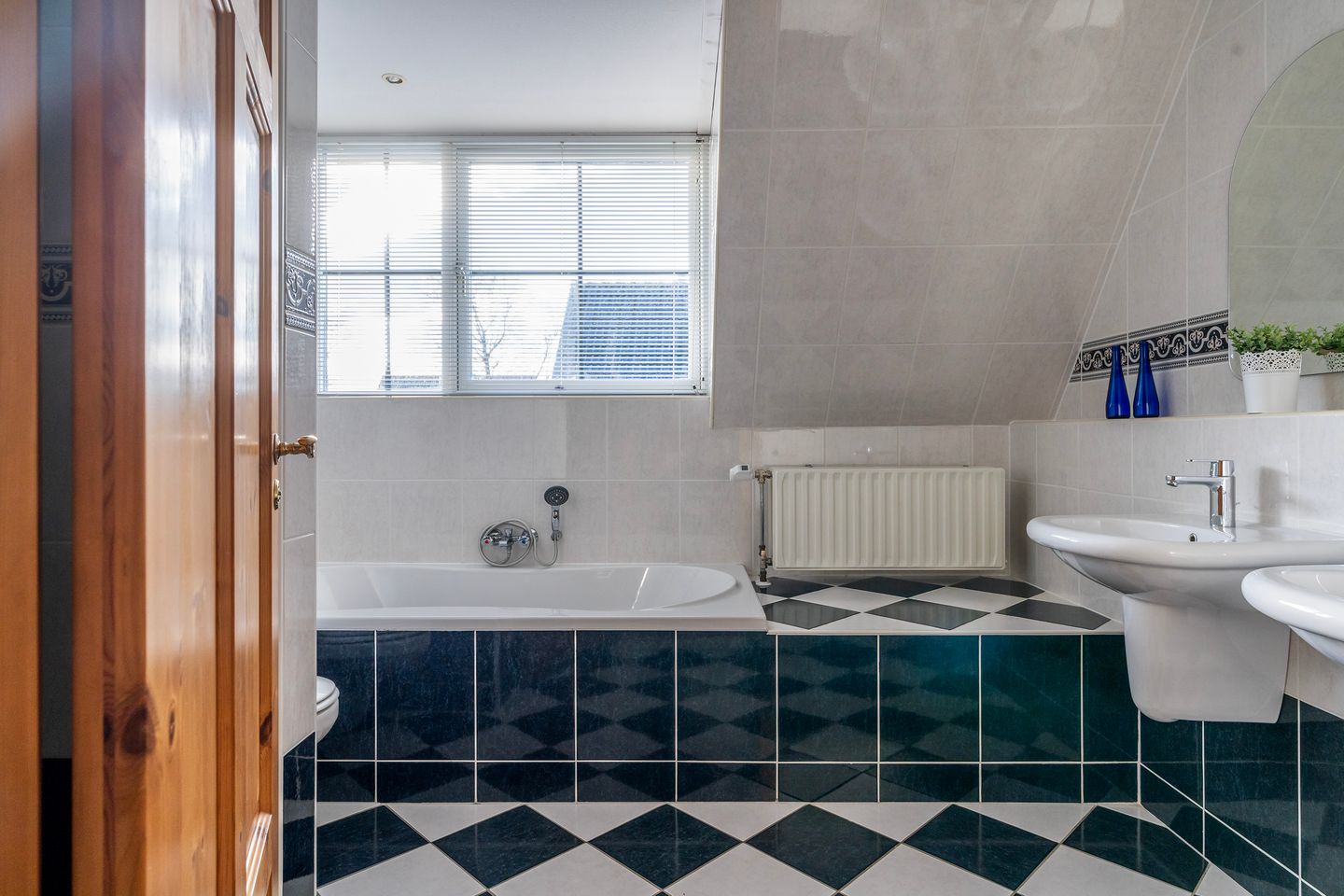 Foto 34 van Broedertrouw 16