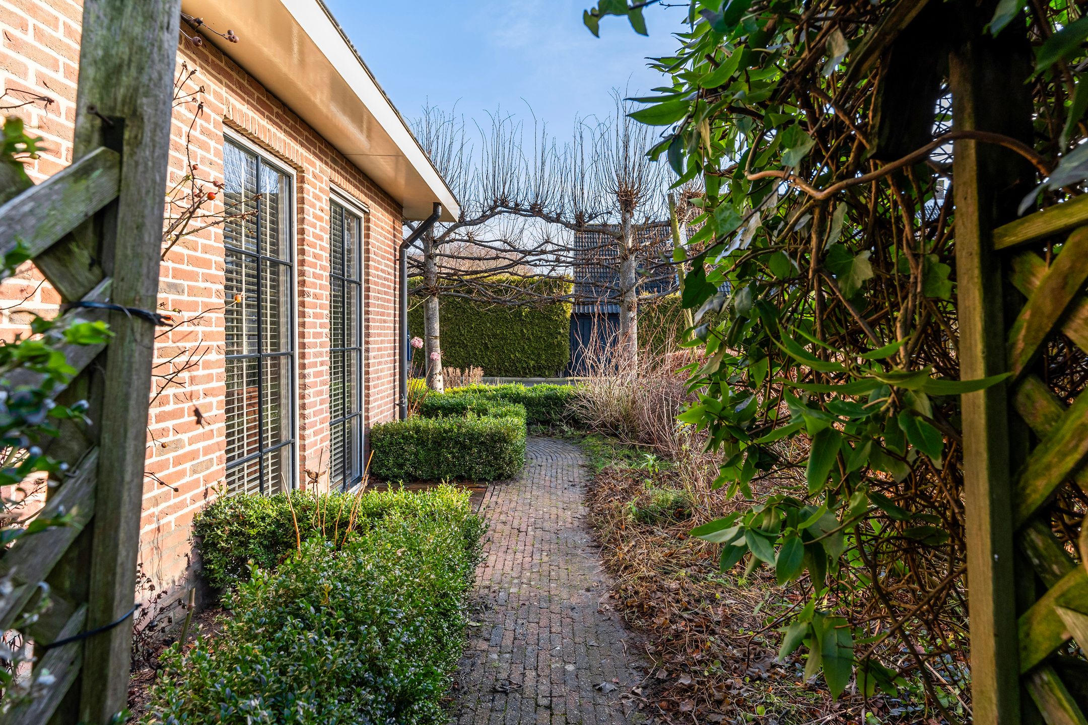 Foto 45 van Broedertrouw 16